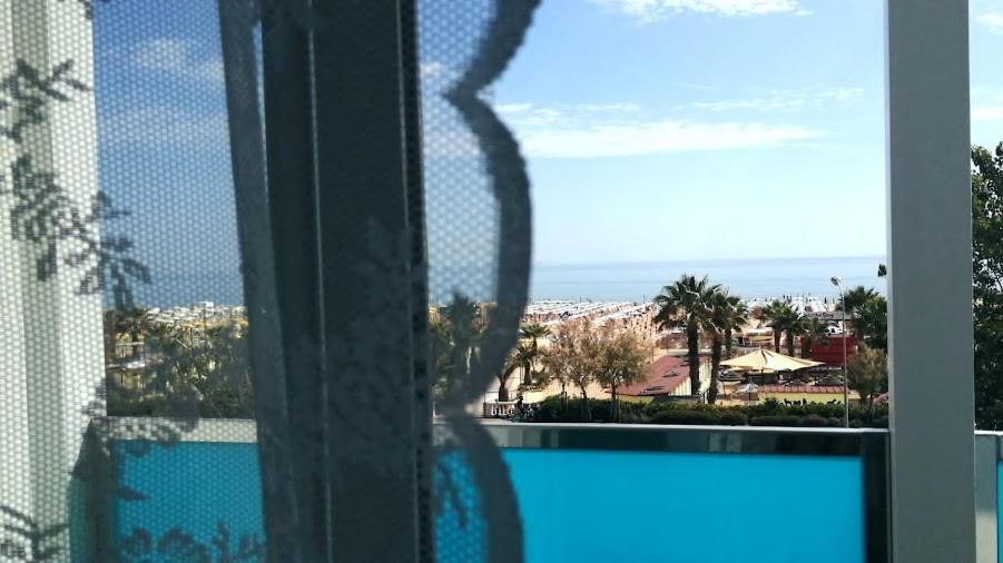 Hotel Spiaggia Marconi Rimini Bagian luar foto